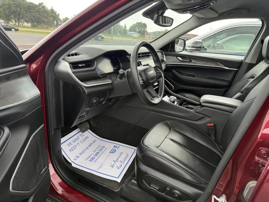 used 2022 Jeep Grand Cherokee L car, priced at $33,990