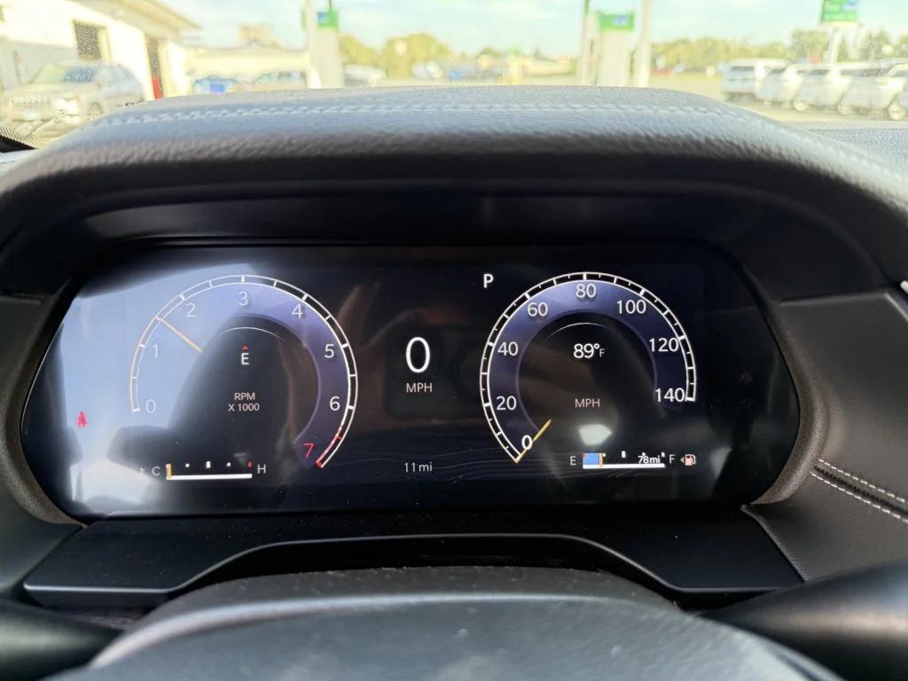 new 2025 Jeep Grand Cherokee car, priced at $44,013