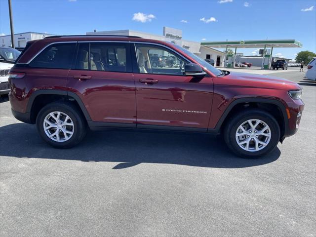 used 2022 Jeep Grand Cherokee car, priced at $36,990