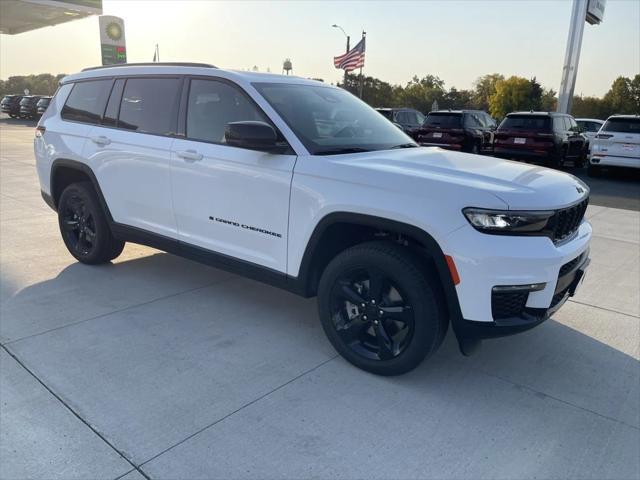 new 2025 Jeep Grand Cherokee L car, priced at $51,169