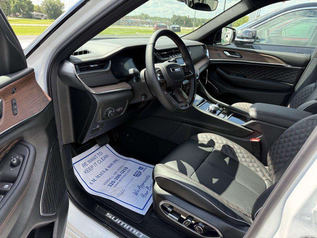 new 2025 Jeep Grand Cherokee L car, priced at $58,363