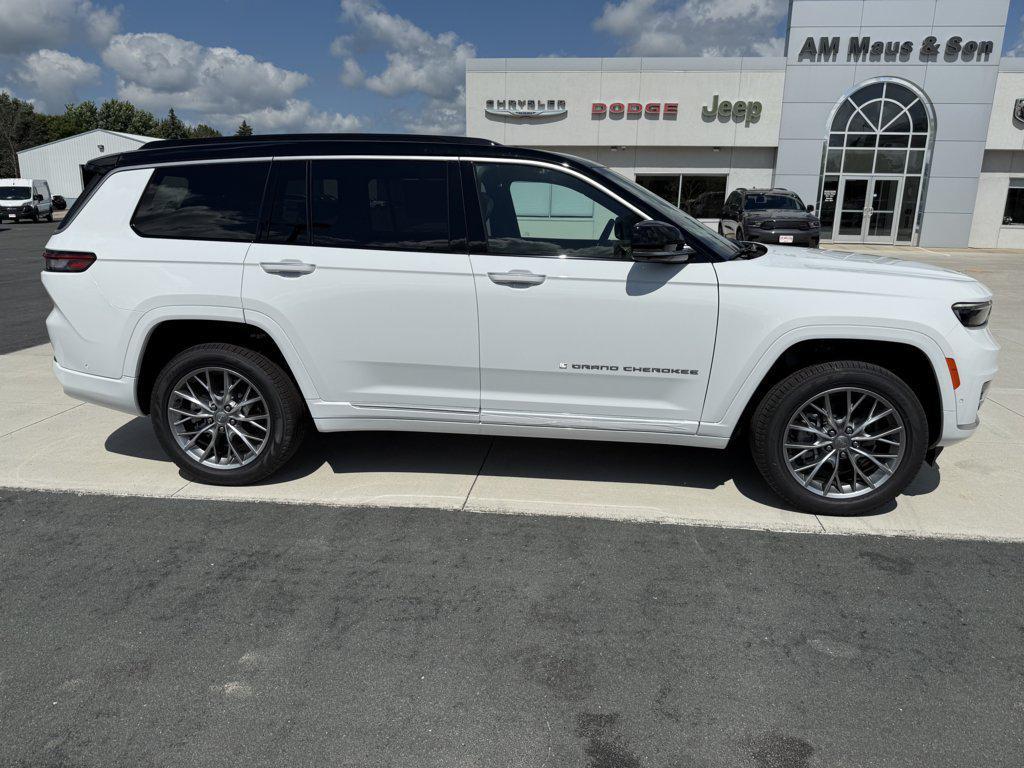 new 2025 Jeep Grand Cherokee L car, priced at $58,363