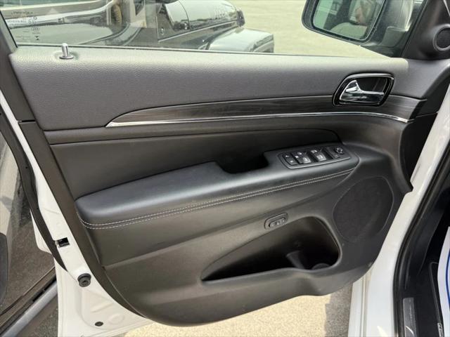 used 2021 Jeep Grand Cherokee car, priced at $27,990