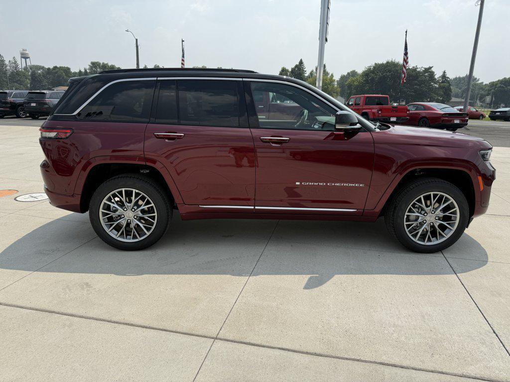new 2025 Jeep Grand Cherokee car, priced at $56,375