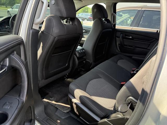 used 2017 Chevrolet Traverse car, priced at $13,990