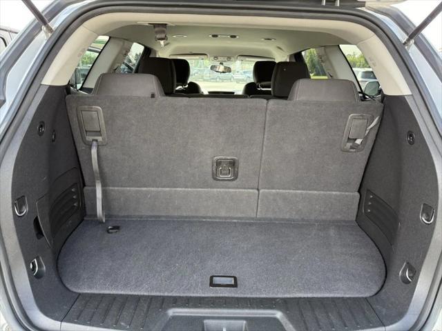 used 2017 Chevrolet Traverse car, priced at $13,990