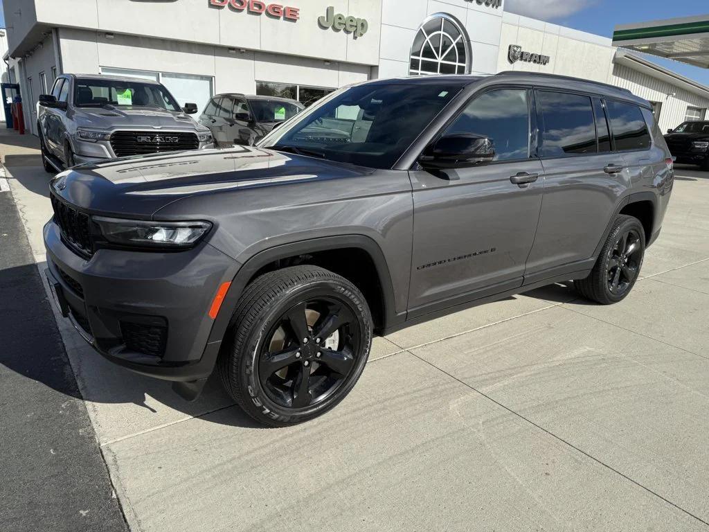 used 2023 Jeep Grand Cherokee L car, priced at $33,990