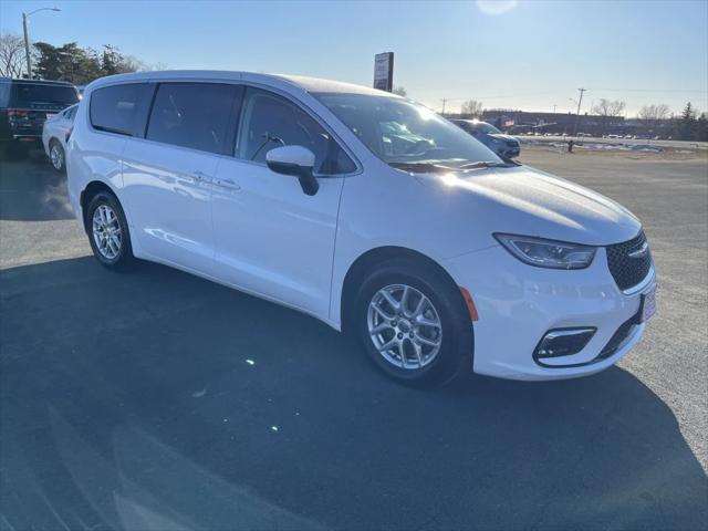 used 2023 Chrysler Pacifica car, priced at $25,990