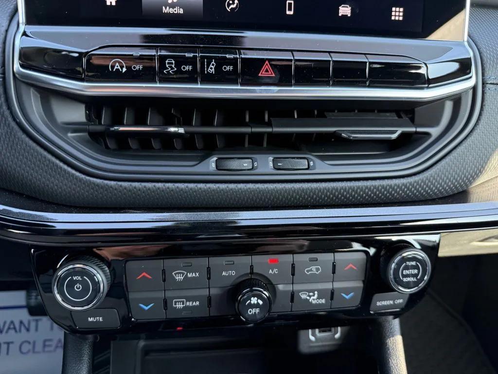 new 2026 Jeep Compass car, priced at $34,920