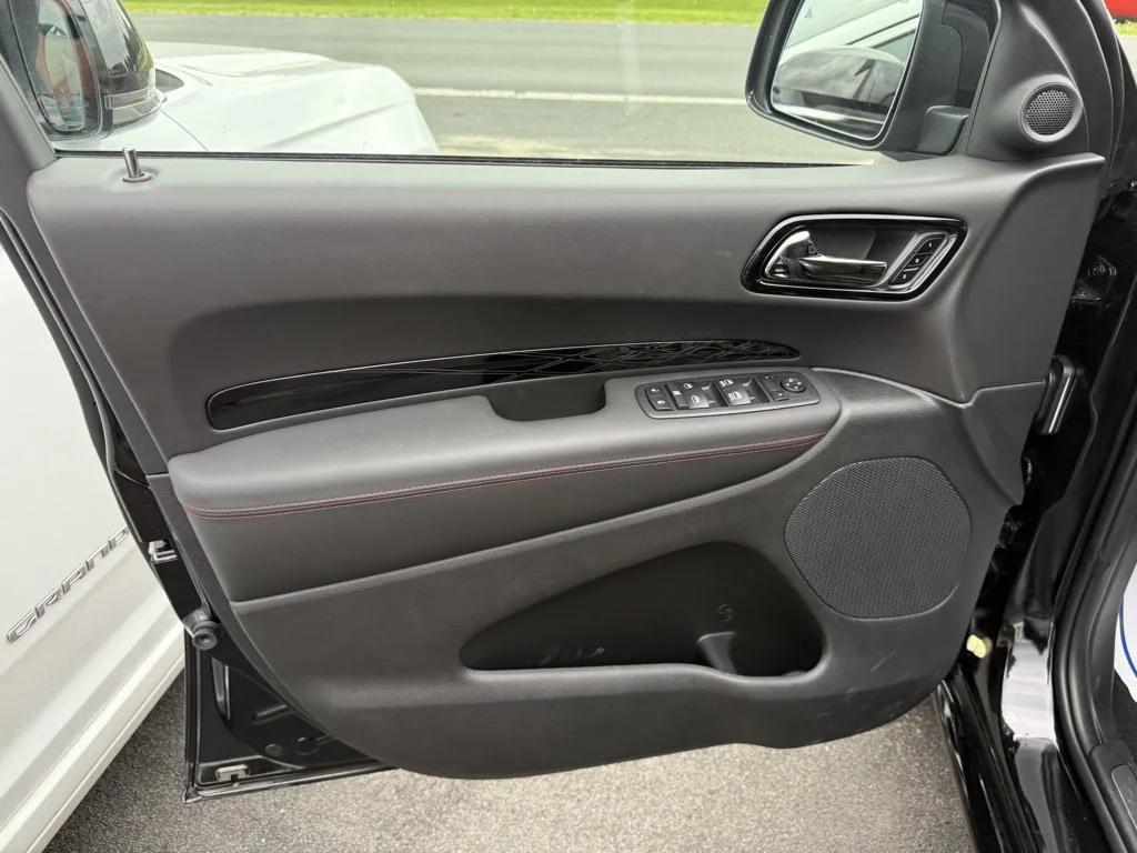 new 2025 Dodge Durango car, priced at $45,244