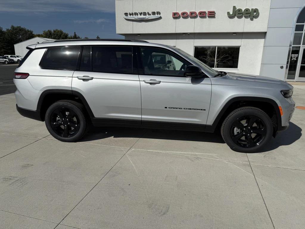 new 2025 Jeep Grand Cherokee L car, priced at $53,029
