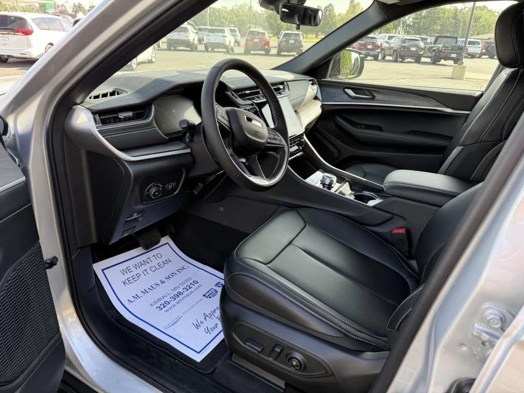 new 2025 Jeep Grand Cherokee L car, priced at $53,029