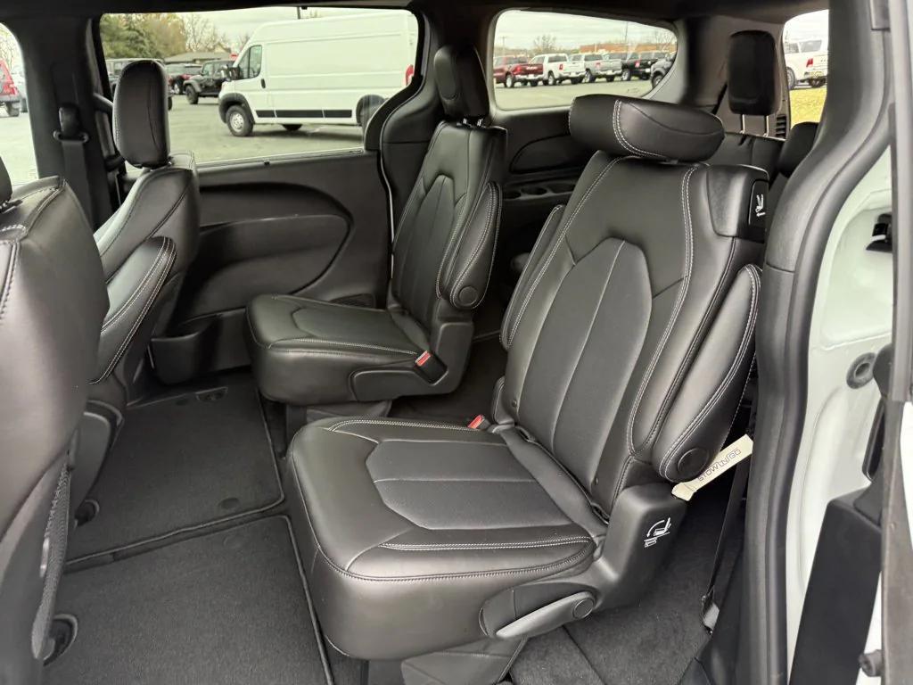 new 2026 Chrysler Pacifica car, priced at $41,567