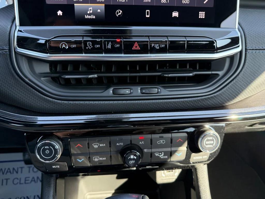new 2026 Jeep Compass car, priced at $36,417