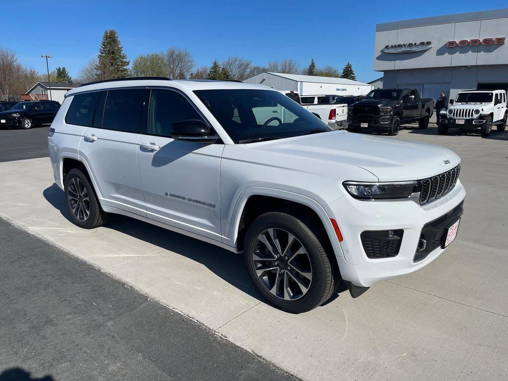 new 2025 Jeep Grand Cherokee L car, priced at $59,218