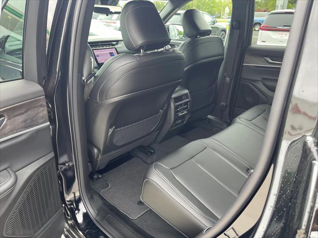 new 2025 Jeep Grand Cherokee car, priced at $48,240