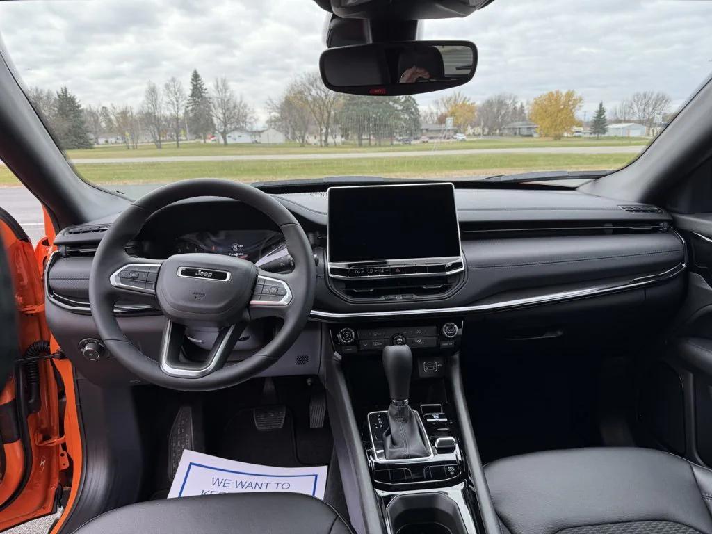 new 2026 Jeep Compass car, priced at $32,533