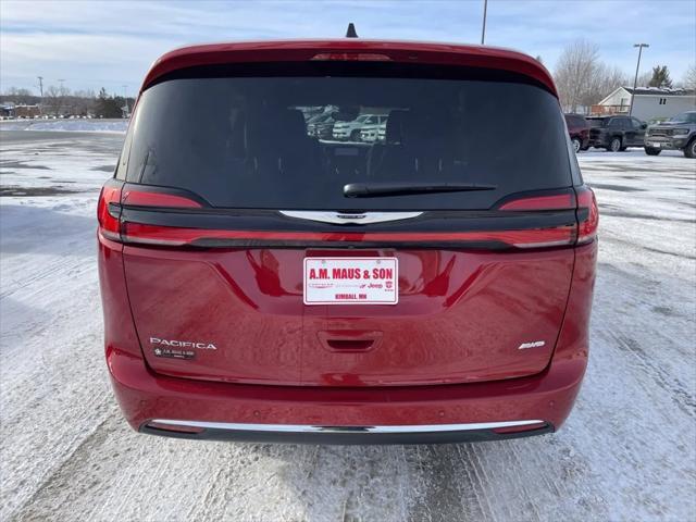 new 2025 Chrysler Pacifica car, priced at $43,640