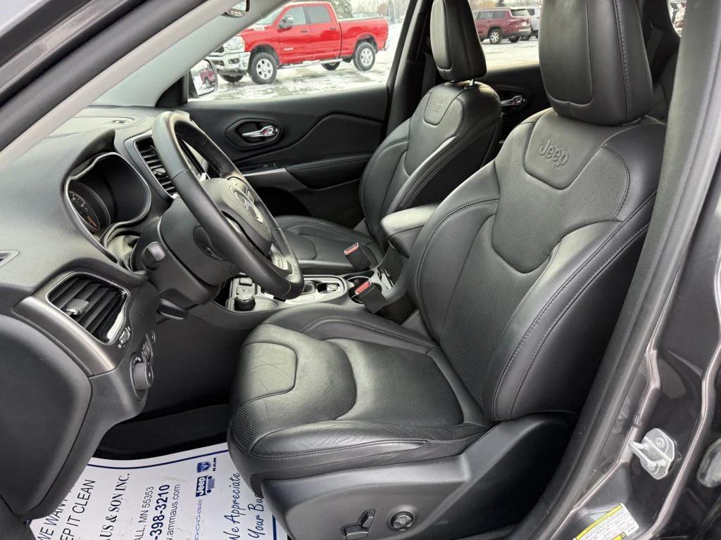 used 2019 Jeep Cherokee car, priced at $15,990