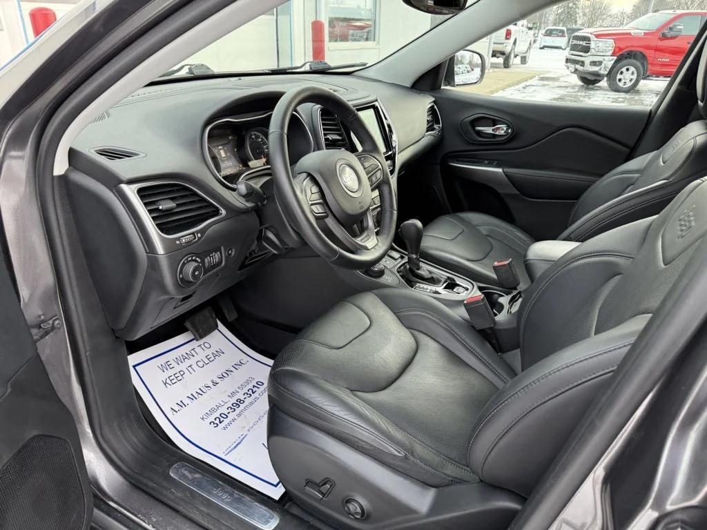 used 2019 Jeep Cherokee car, priced at $15,990