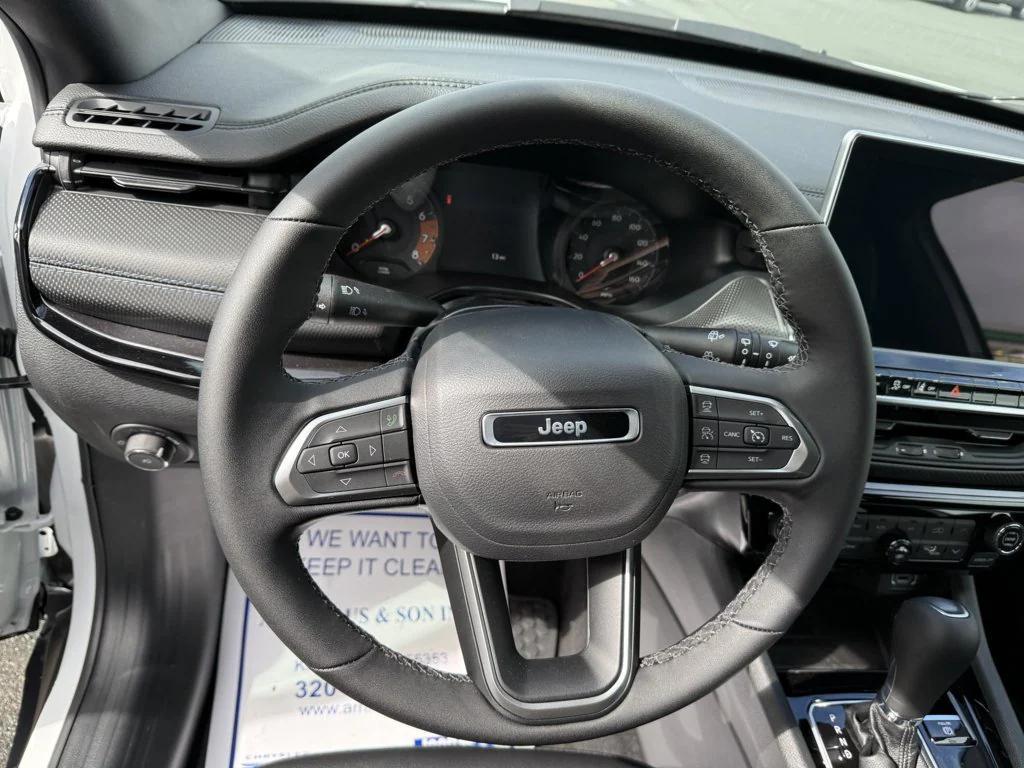 new 2026 Jeep Compass car, priced at $37,332