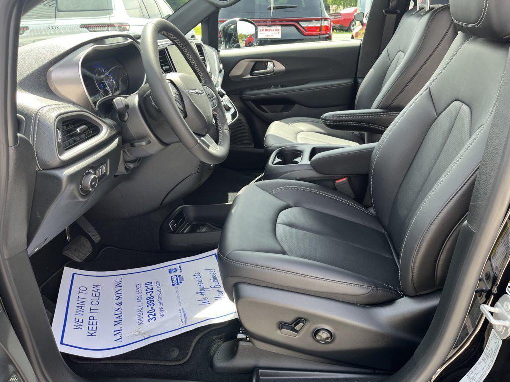used 2025 Chrysler Pacifica car, priced at $42,990