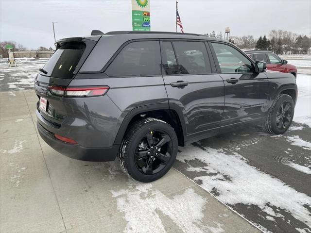 new 2025 Jeep Grand Cherokee car, priced at $49,654