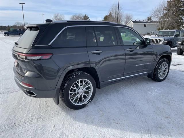 used 2022 Jeep Grand Cherokee car, priced at $45,990