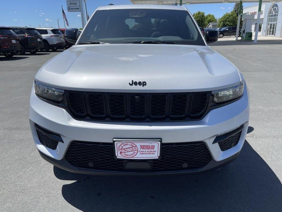 new 2024 Jeep Grand Cherokee car, priced at $56,455