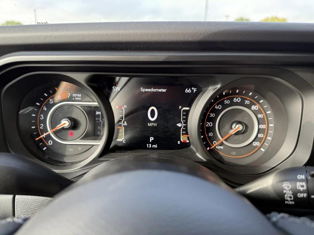new 2025 Jeep Wrangler car, priced at $62,715