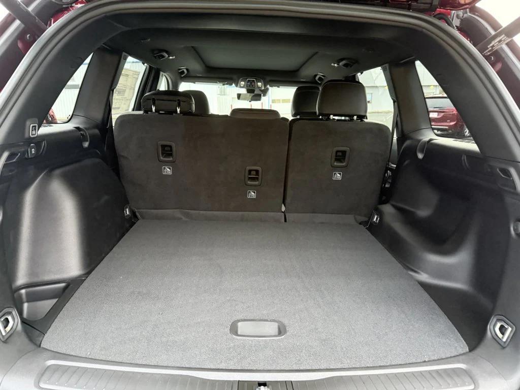 new 2025 Jeep Grand Cherokee car, priced at $48,909