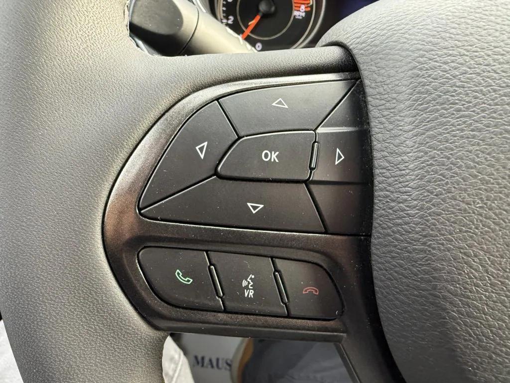 used 2022 Jeep Cherokee car, priced at $26,990