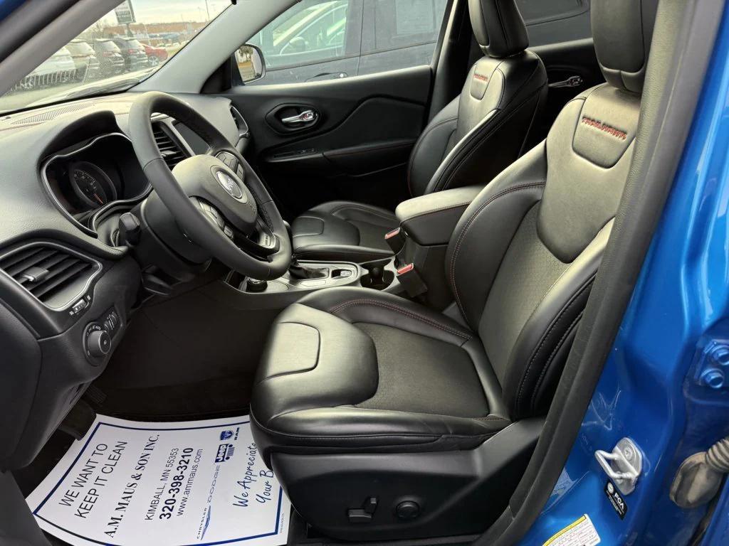 used 2022 Jeep Cherokee car, priced at $26,990