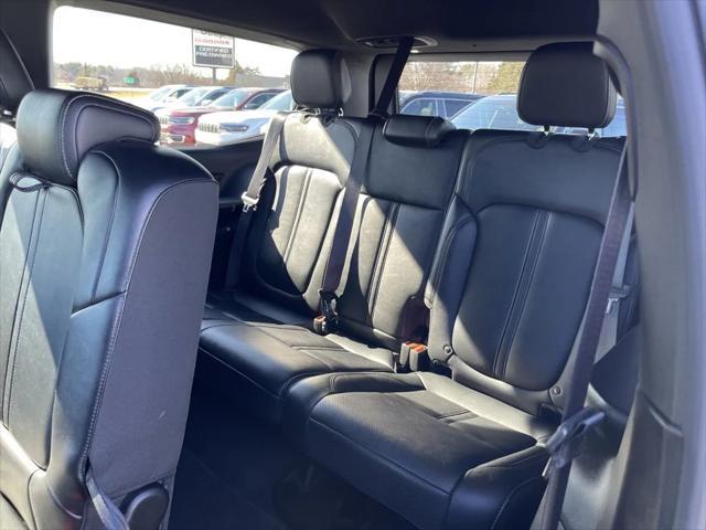 used 2022 Jeep Wagoneer car, priced at $37,990