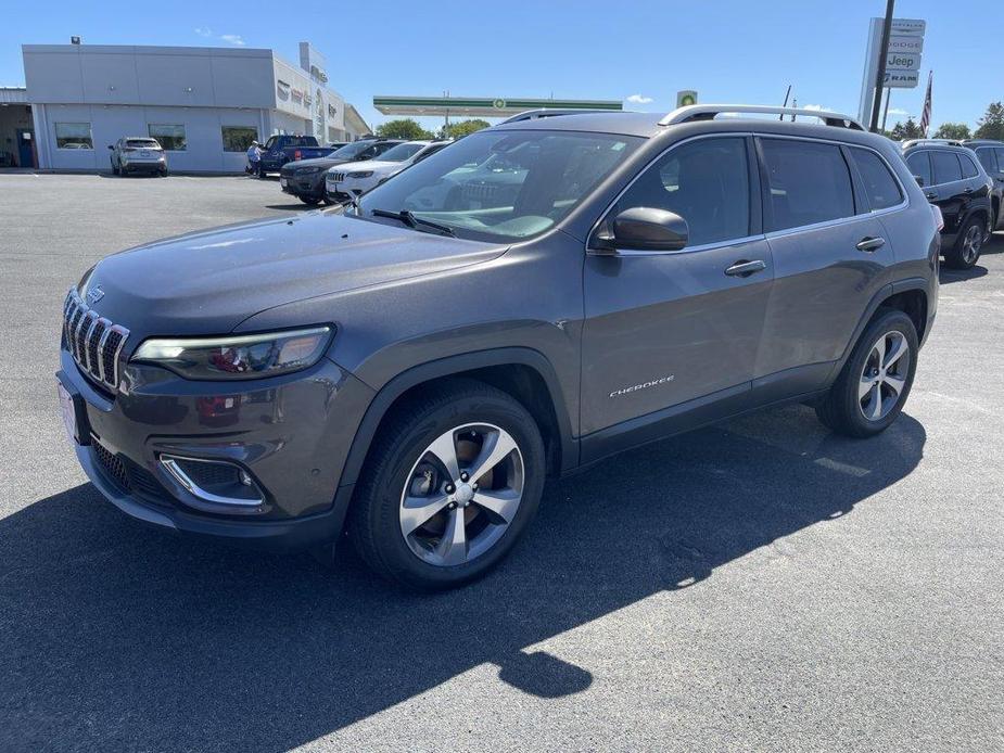 used 2019 Jeep Cherokee car, priced at $17,990