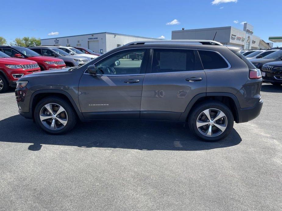 used 2019 Jeep Cherokee car, priced at $17,990