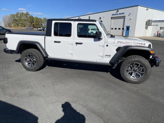 used 2023 Jeep Gladiator car, priced at $46,990