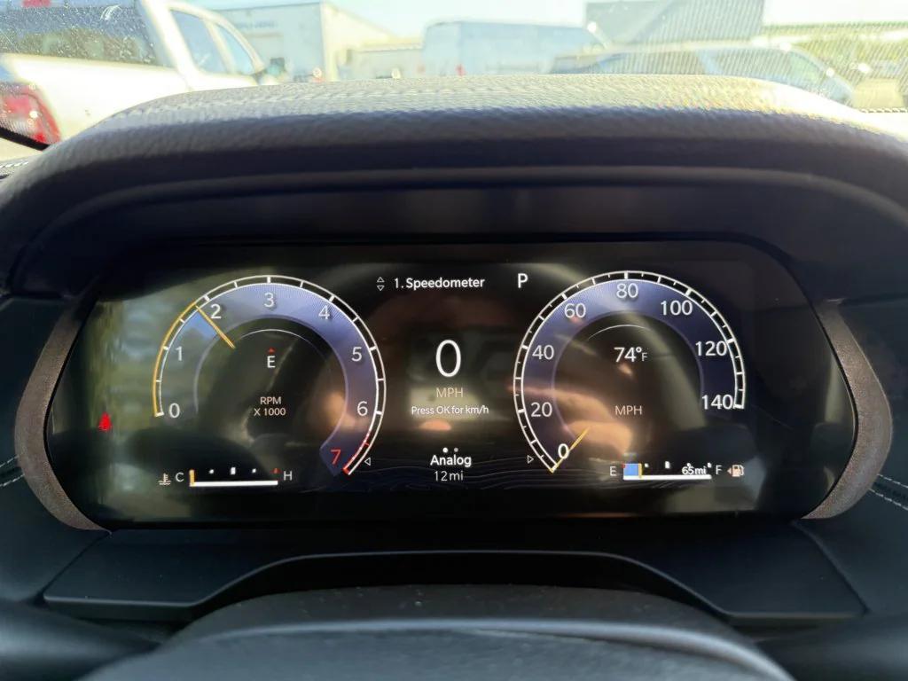 new 2025 Jeep Grand Cherokee car, priced at $44,013