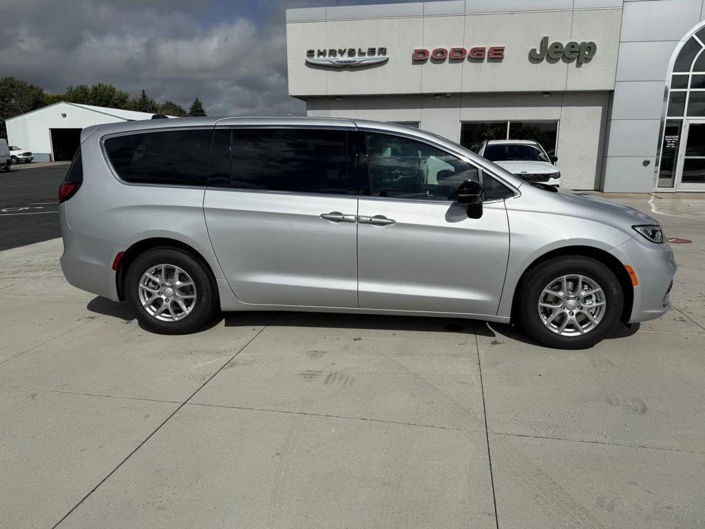 new 2026 Chrysler Pacifica car, priced at $41,255