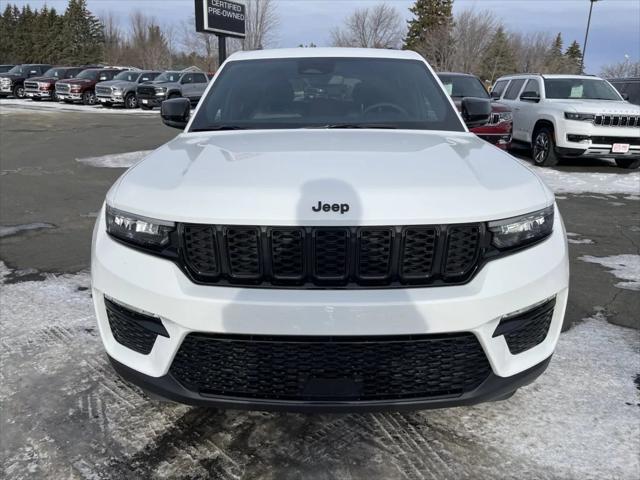 used 2024 Jeep Grand Cherokee car, priced at $40,990