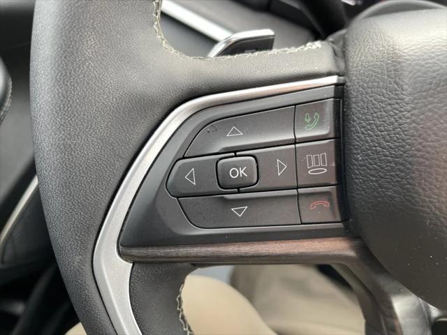 used 2024 Jeep Grand Cherokee car, priced at $40,990