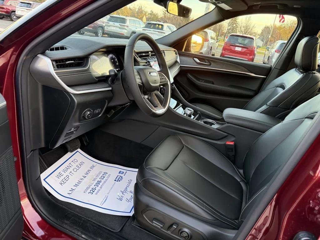 new 2025 Jeep Grand Cherokee L car, priced at $51,428