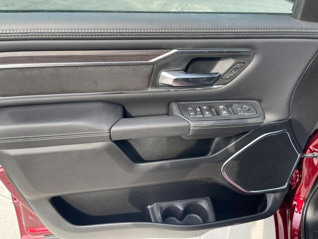new 2025 Ram 1500 car, priced at $56,548