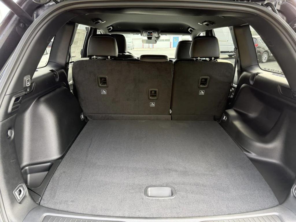 new 2025 Jeep Grand Cherokee car, priced at $46,240