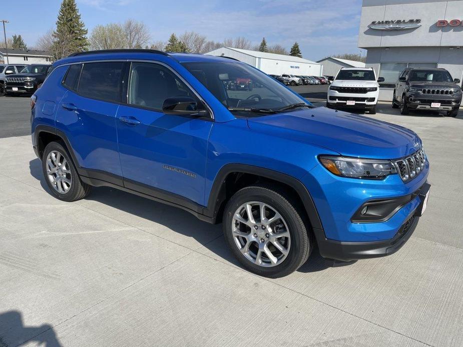 new 2024 Jeep Compass car, priced at $32,332