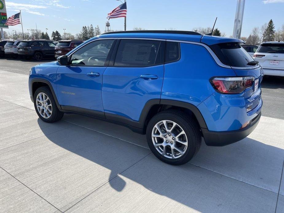 new 2024 Jeep Compass car, priced at $32,332