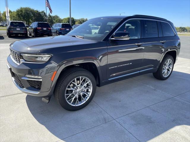 new 2025 Jeep Grand Cherokee car, priced at $58,240