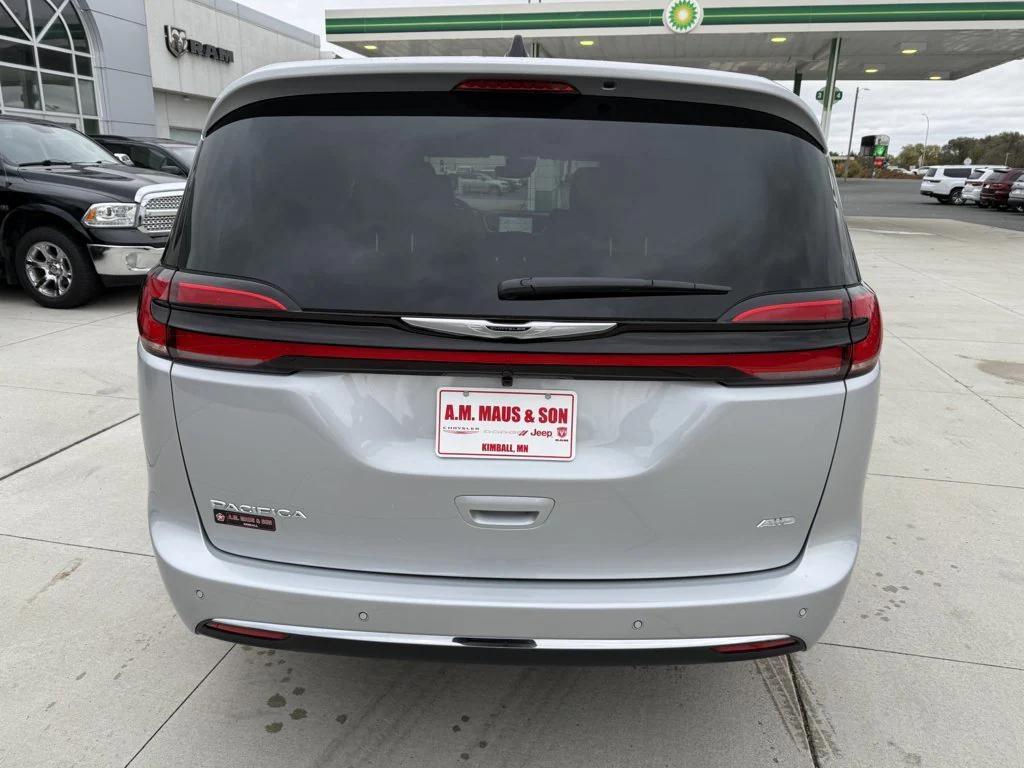 new 2026 Chrysler Pacifica car, priced at $44,933