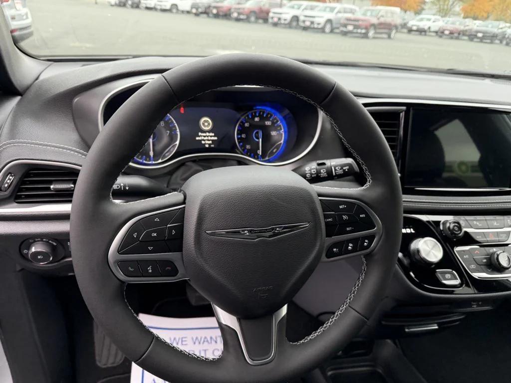 new 2026 Chrysler Pacifica car, priced at $44,933