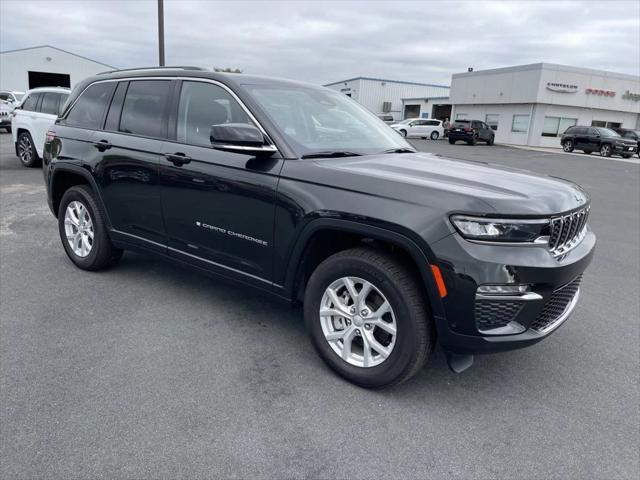 used 2023 Jeep Grand Cherokee car, priced at $40,990